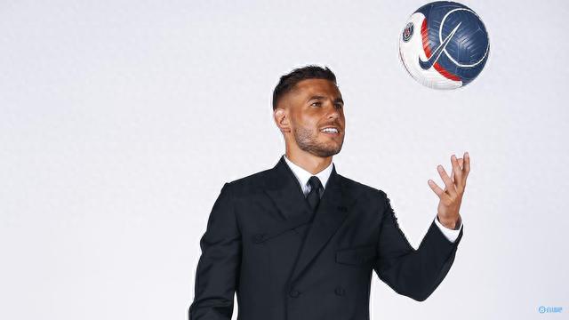 在单赛季制 在单赛季制